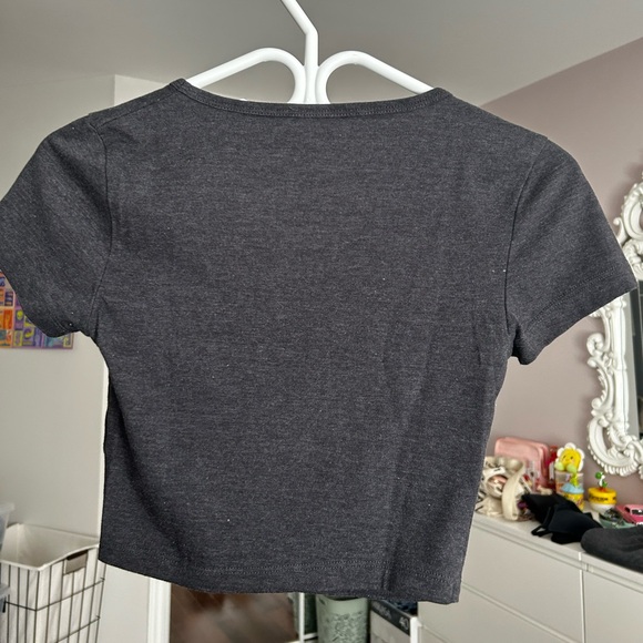 Zenana Outfitters- Women’s small- Scoop Neck Crop Top - Picture 2 of 3